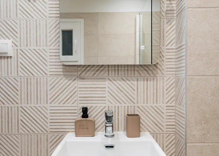 Kallisto Apartment *